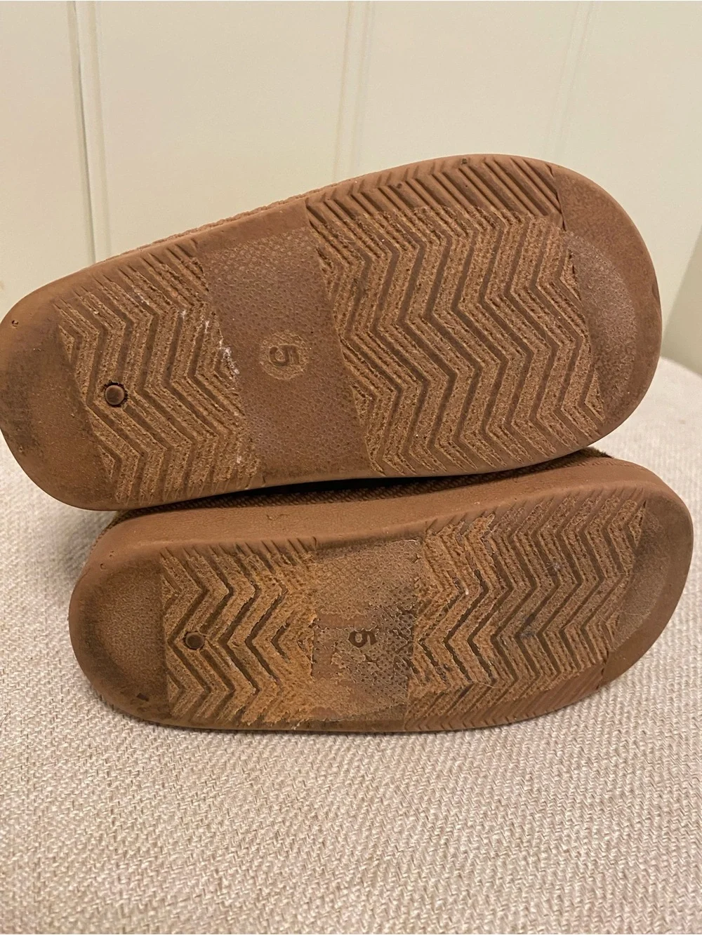 Toddler Girls Leopard Print Cozy Booties - Size 5